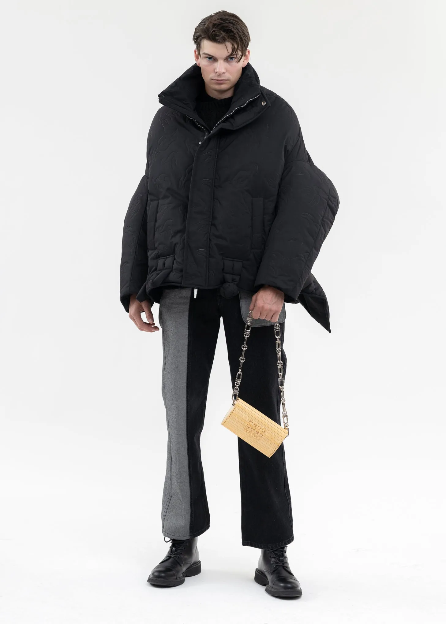 BLACK UPSIDE DOWN JACKET IN QUILTED PHOENIX