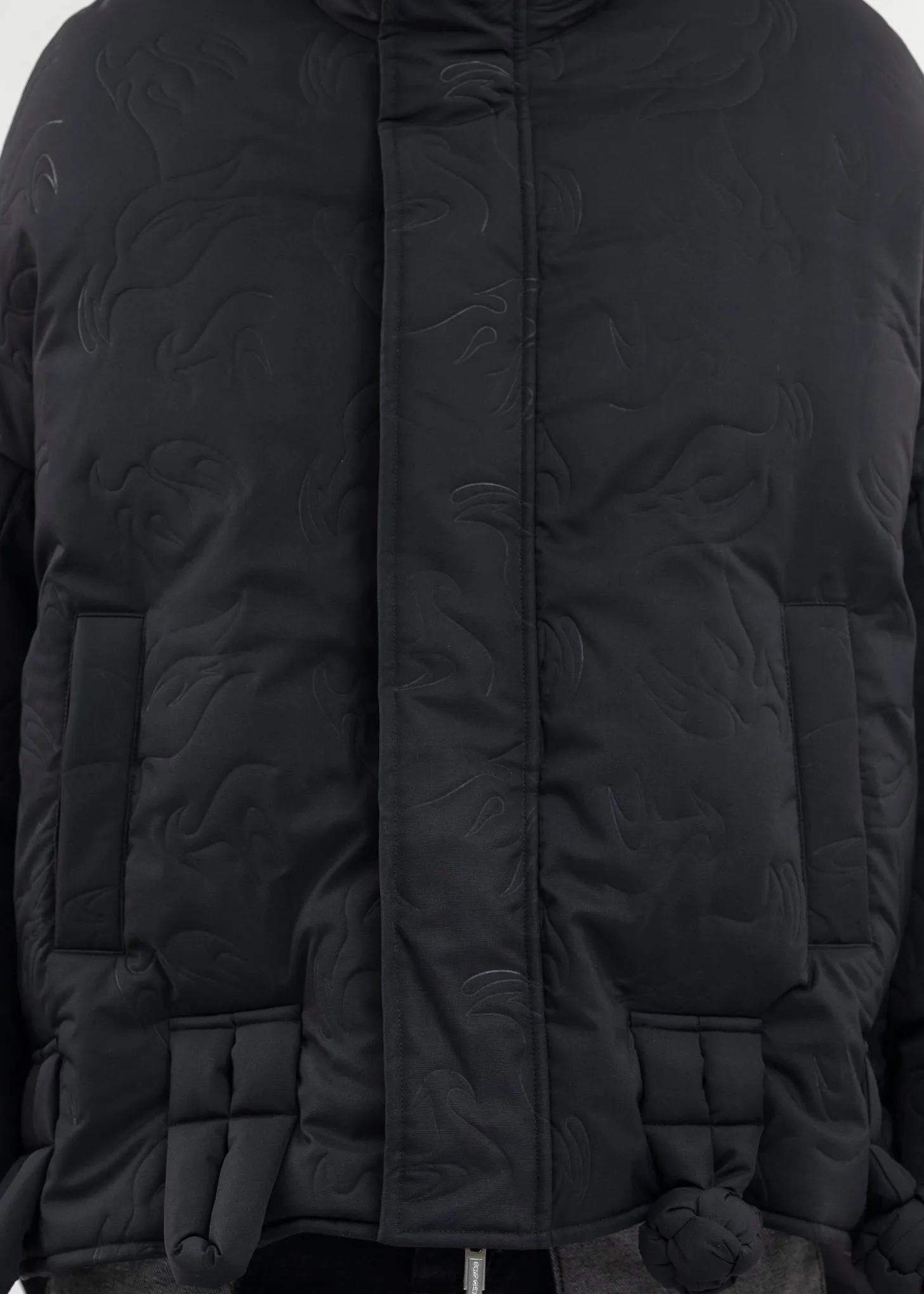 BLACK UPSIDE DOWN JACKET IN QUILTED PHOENIX