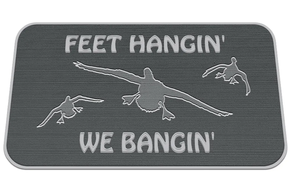 FEET HANGIN - DG/SG
