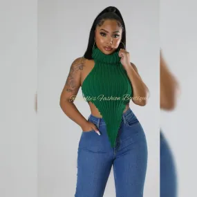 GREEN TURTLE NECK KNIT TOP