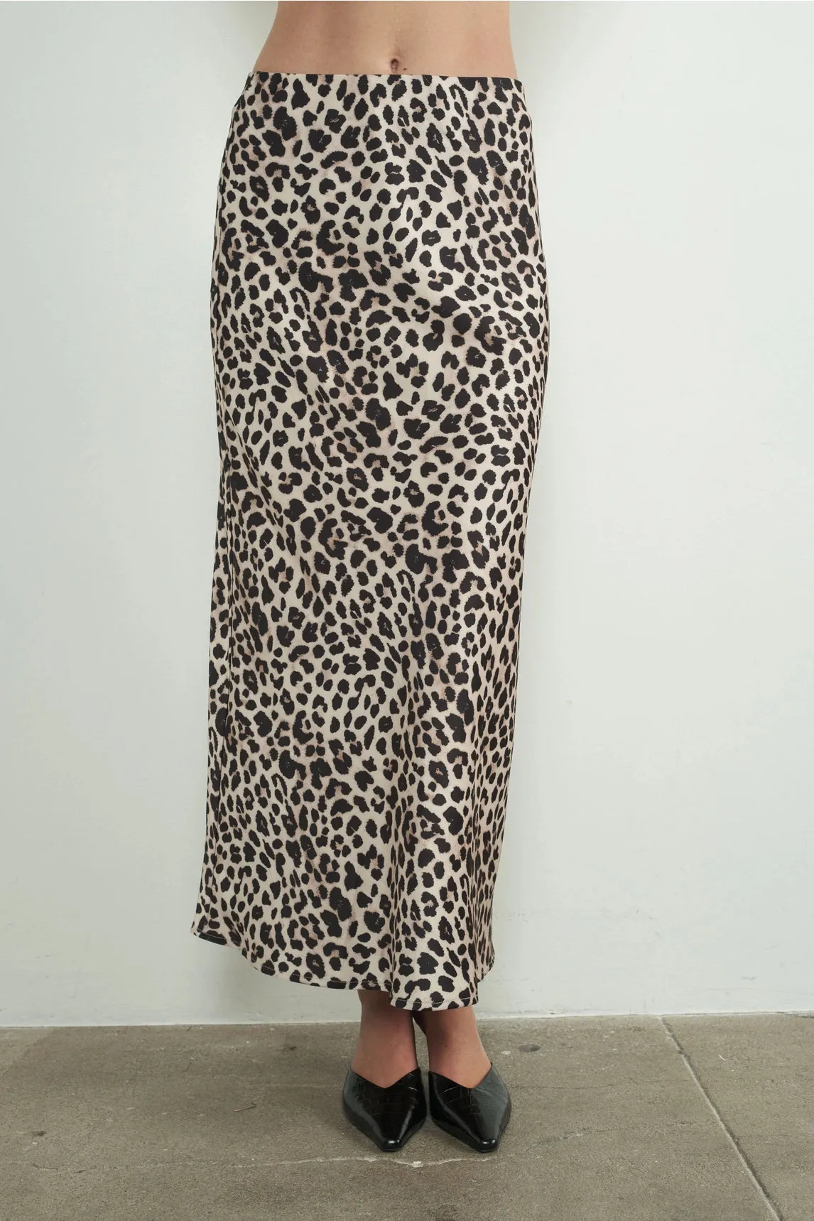 Leopard Satin Midi Skrit