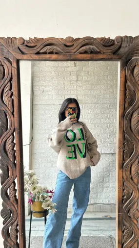 Love sweater M