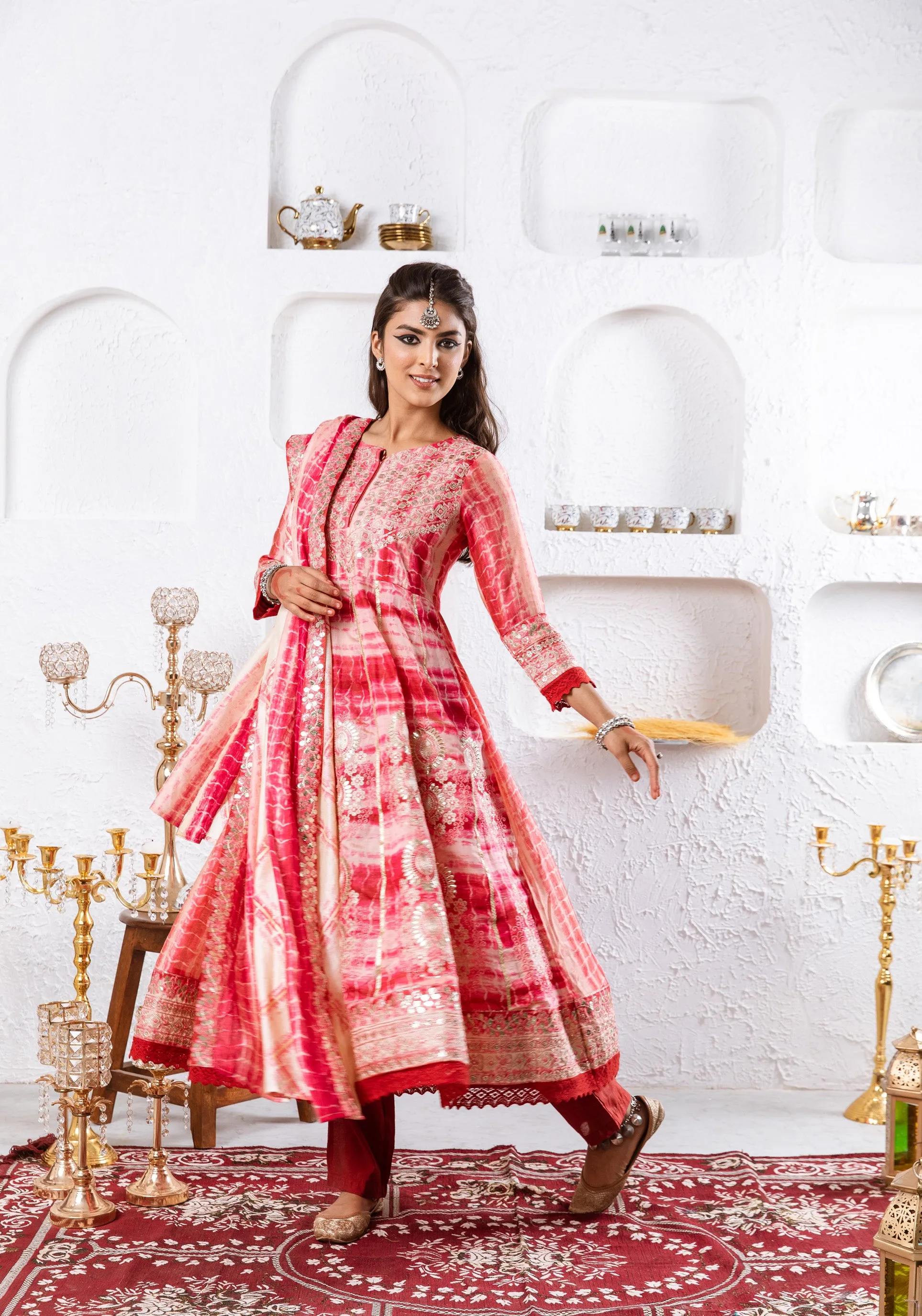 Noor Women's Red Color Silk Flared Kurta Pant Dupatta With Fancy Potli
