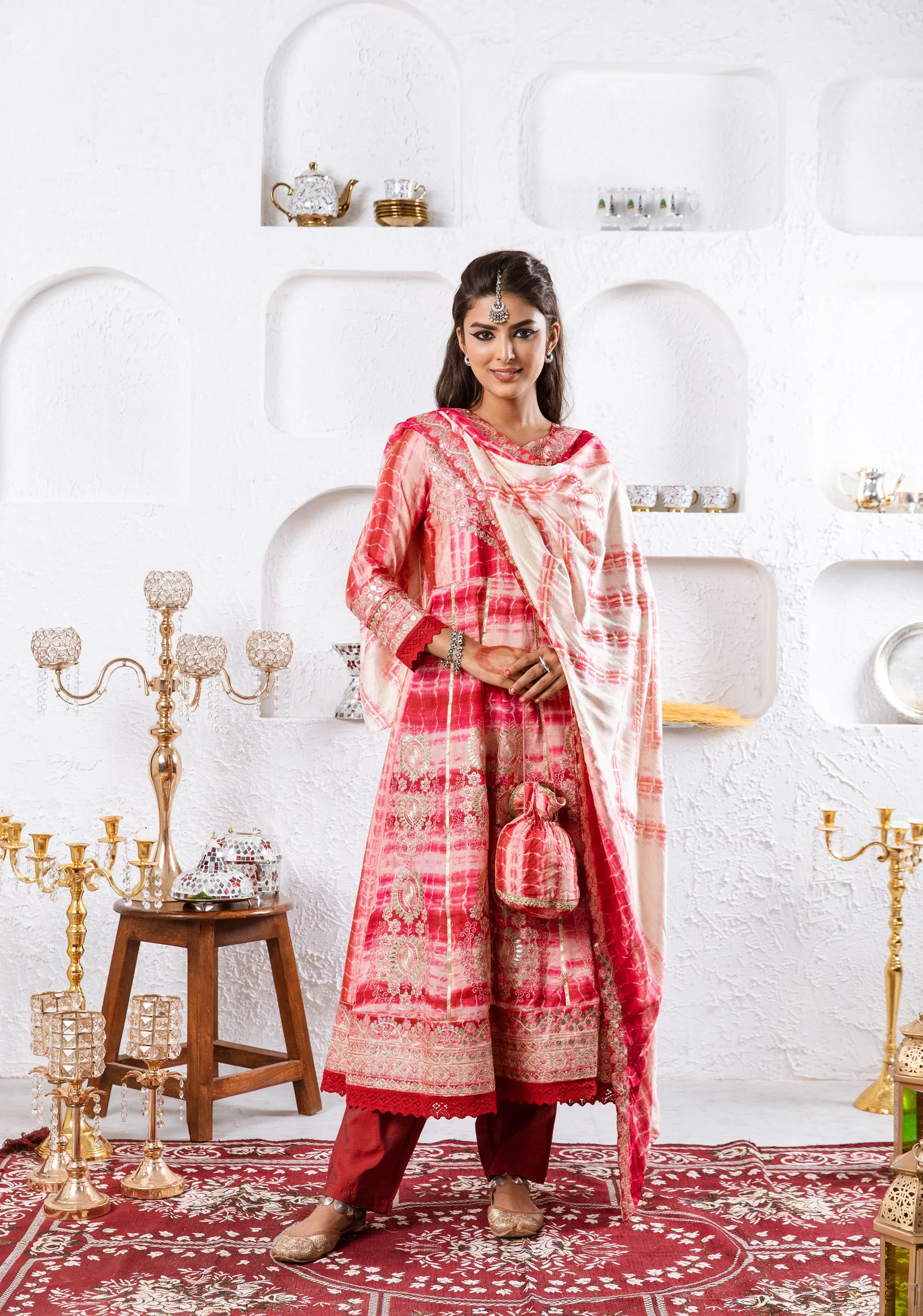 Noor Women's Red Color Silk Flared Kurta Pant Dupatta With Fancy Potli