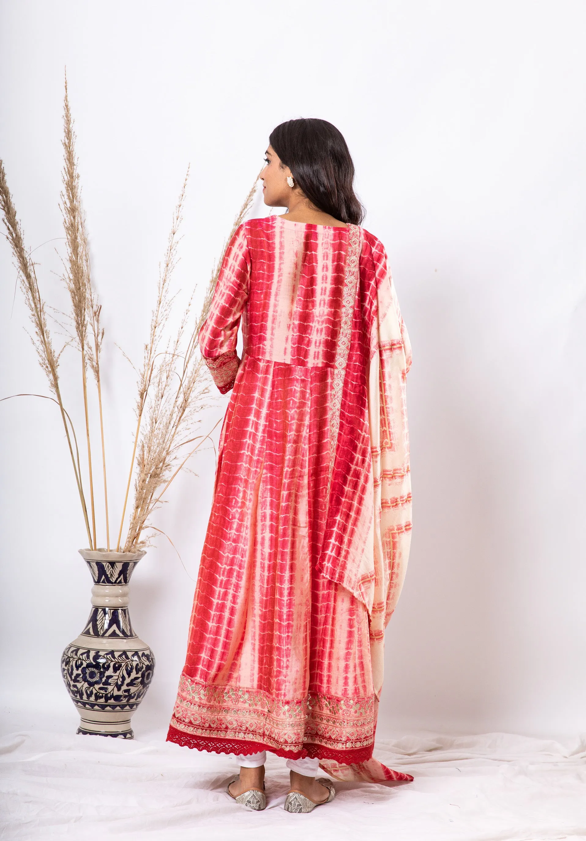 Noor Women's Red Color Silk Flared Kurta Pant Dupatta With Fancy Potli
