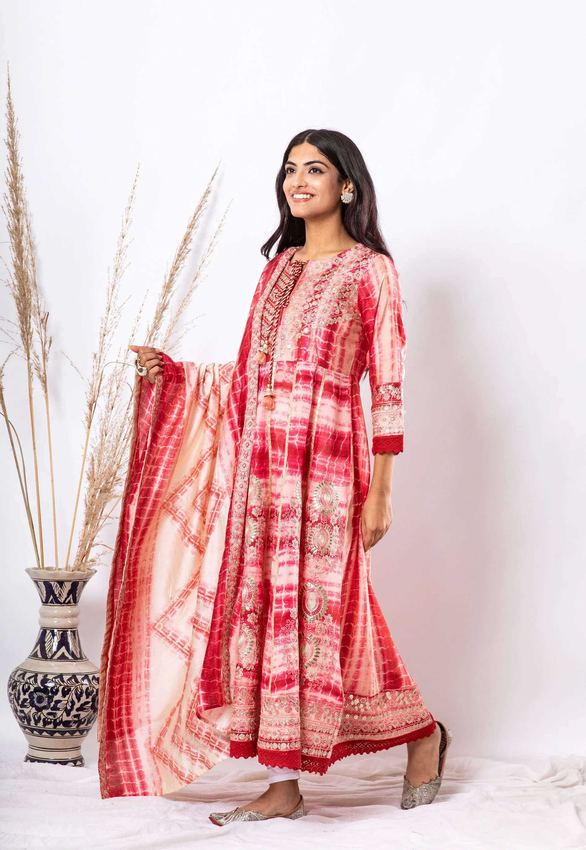 Noor Women's Red Color Silk Flared Kurta Pant Dupatta With Fancy Potli