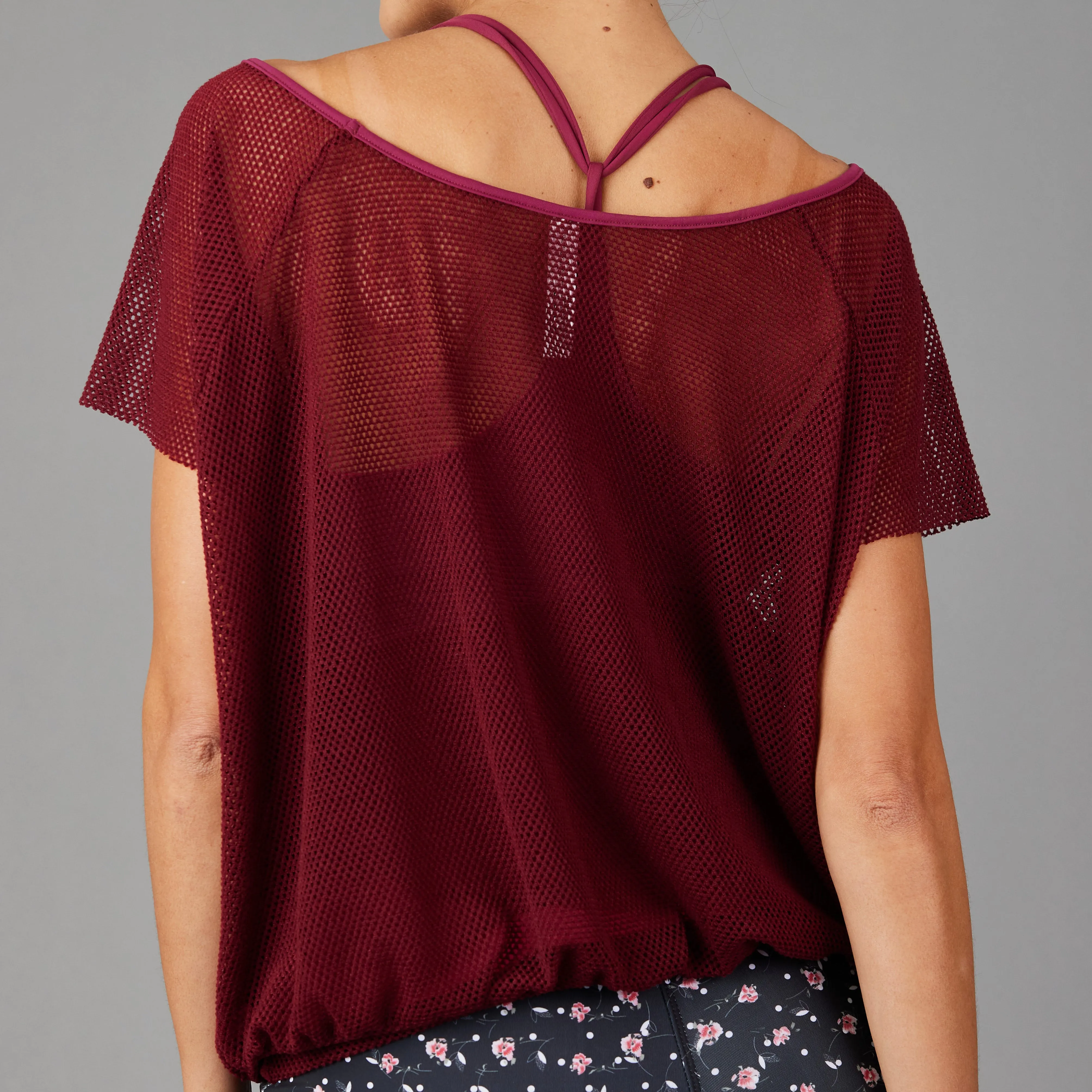 Vespa Blouson Layer Top (burgundy net)