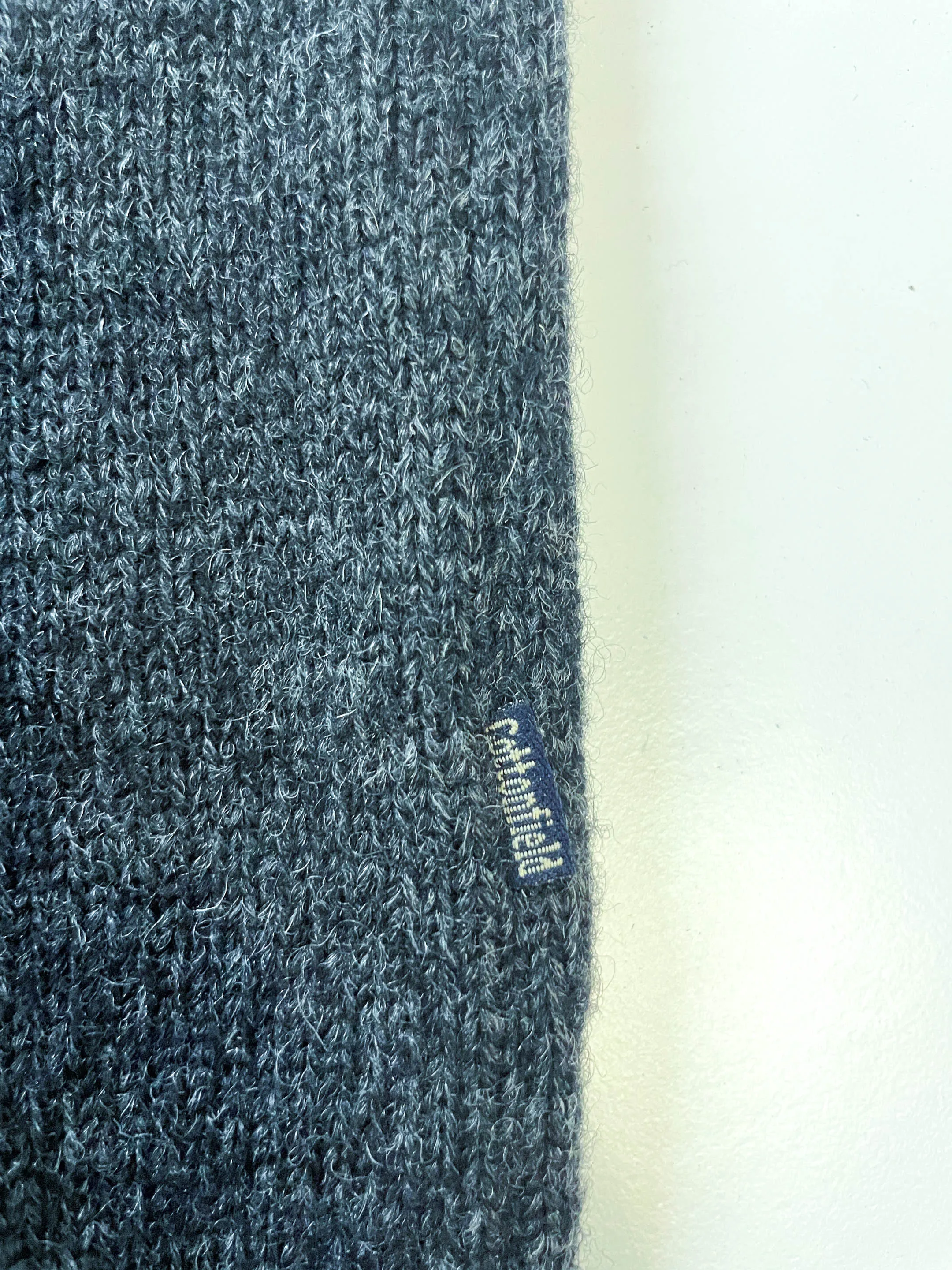 Vintage Men's Cottonfield wool knitted grey V-neck sleeveless sweater in L|L27 W22| SKU 3993
