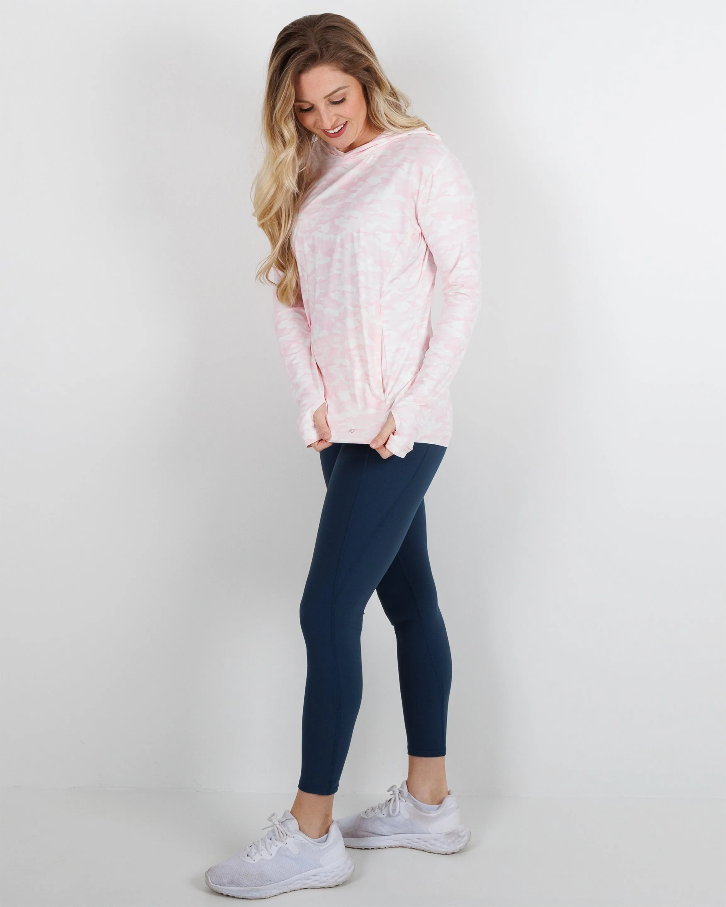 Women Blacks Beach Hoodie - Pink Camo